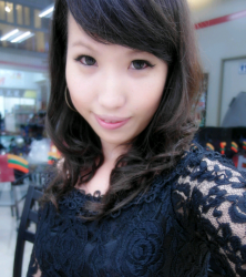 <em>转角那个女孩</em> ─ 爱情公寓交友档案